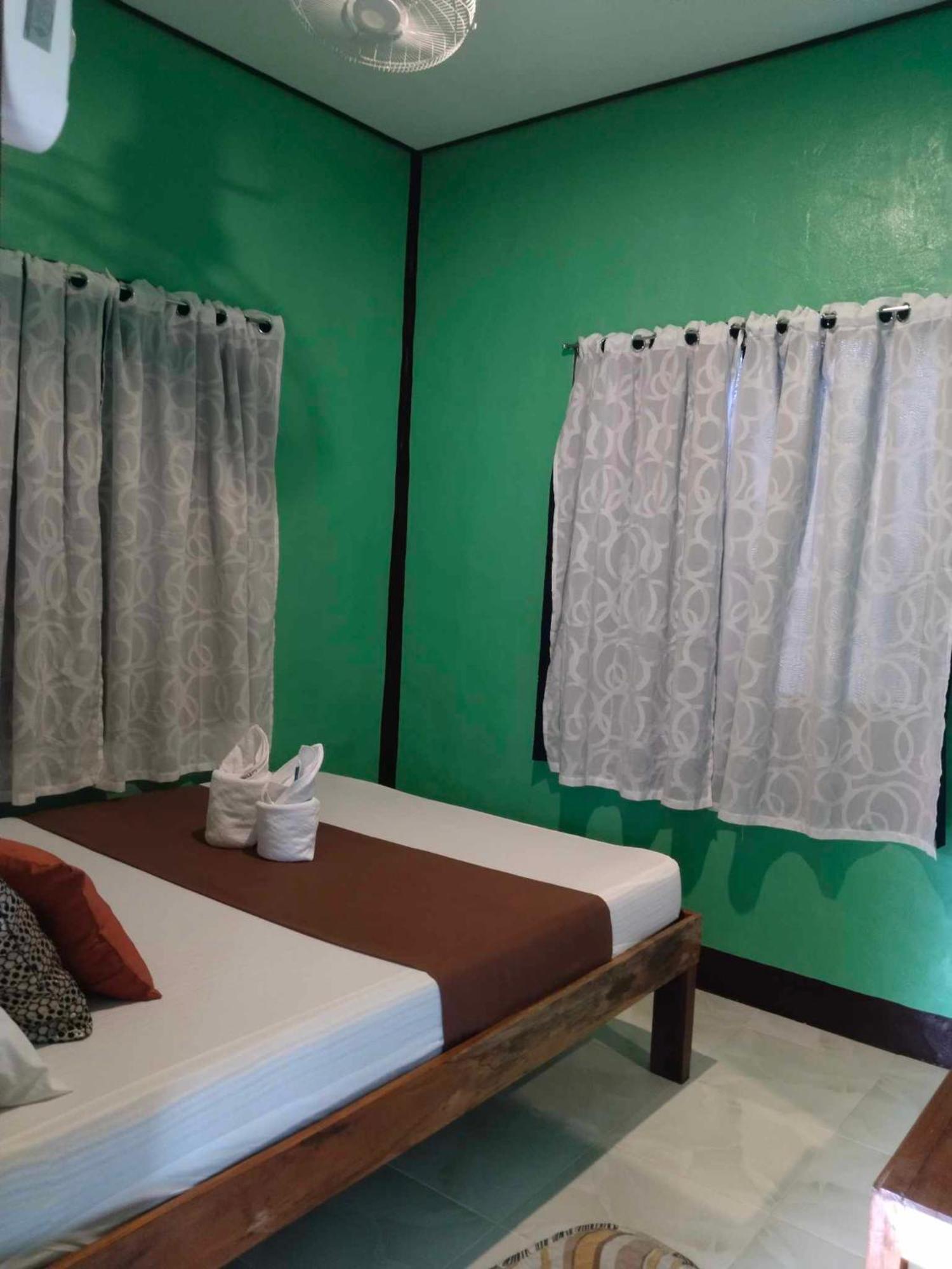 Charity Pension House San Vicente  Bagian luar foto